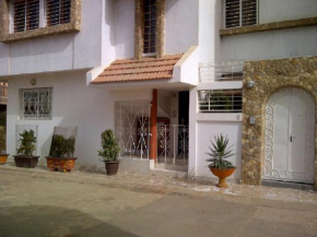 Appartements F2 & F3 à louer Ouest-Foire Dakar